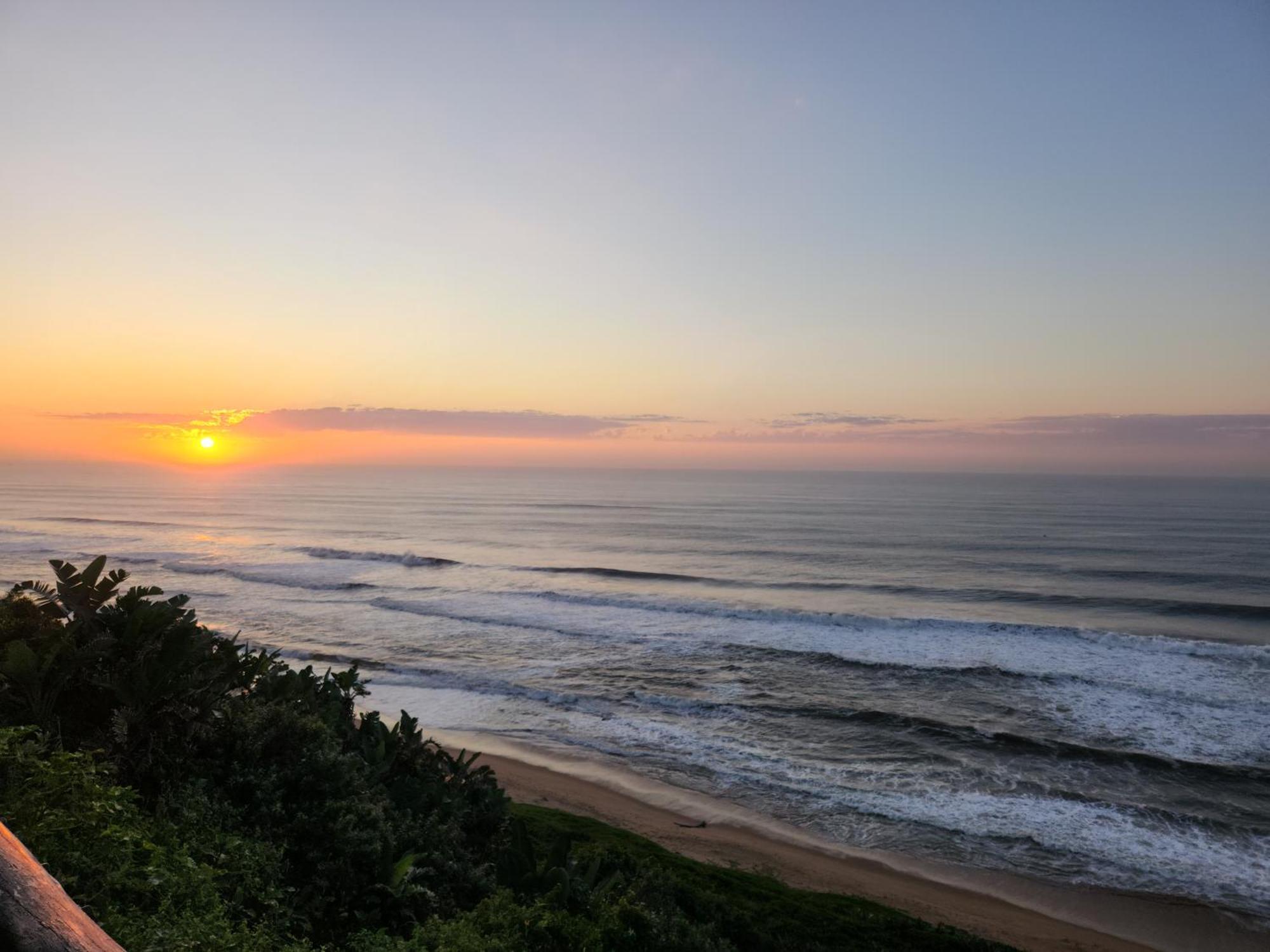 305 Guest House Amanzimtoti Exterior photo